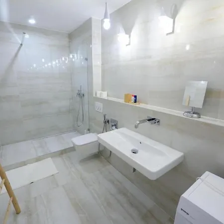 Апартаменты Cozy With Private Parking *